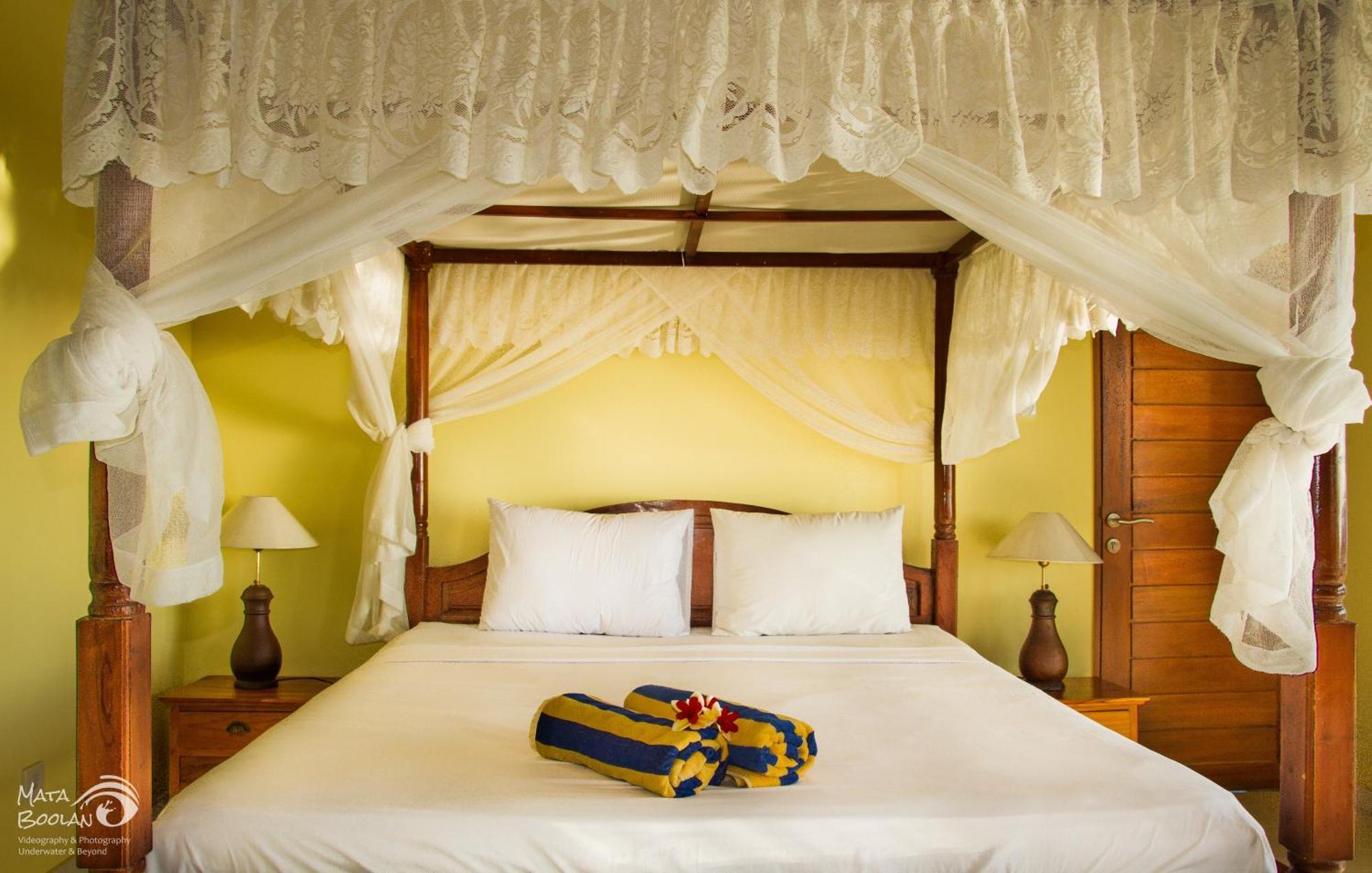 Beten Waru Bungalow And Restaurant Amed Rom bilde